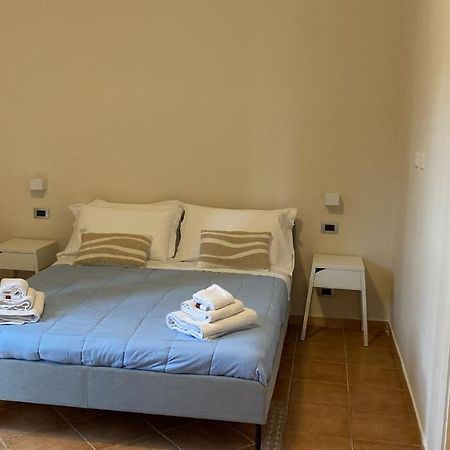 Kingarthurapartament Agrigento Esterno foto